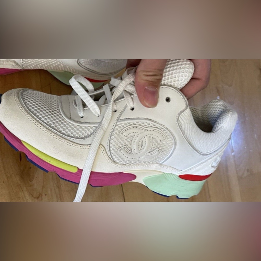 CHANNEL CC LOGO WHITE SUEDE SNEAKERS TENNIS SHOES TRAINERS RAINBOW MULTI 35